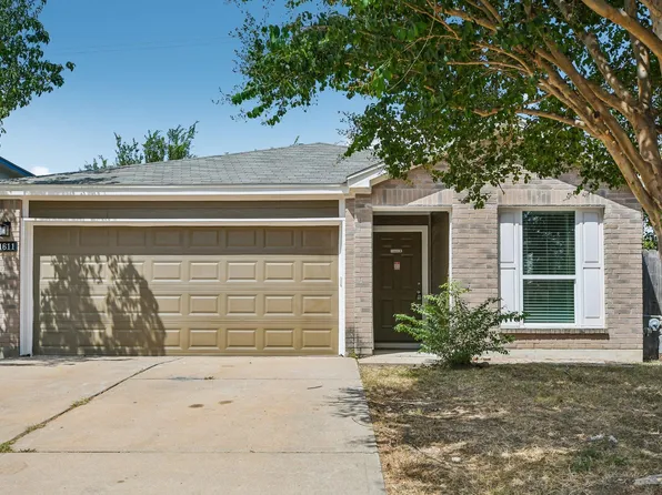 1611 Lantern Light Dr, Round Rock, TX 78681