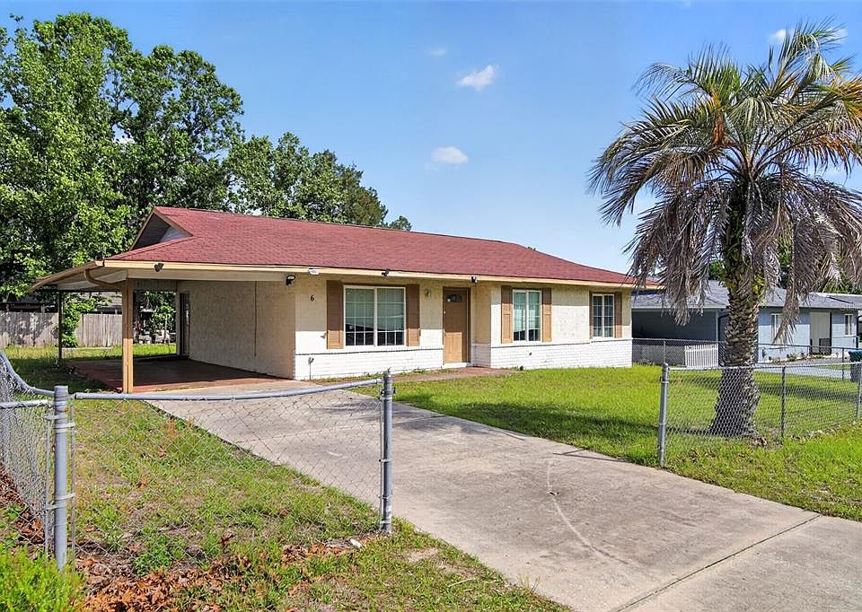 1st image of 6 Spring Lane Way