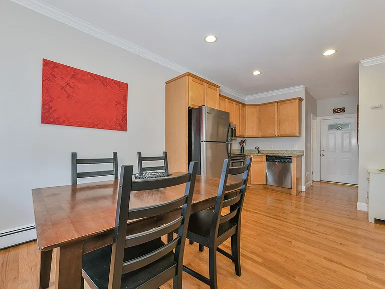 277 Silver St #2 — Photo 3