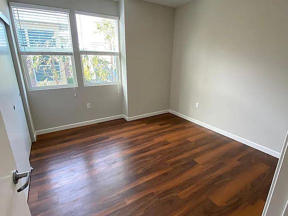 5th image of 428 Hill St APT 5