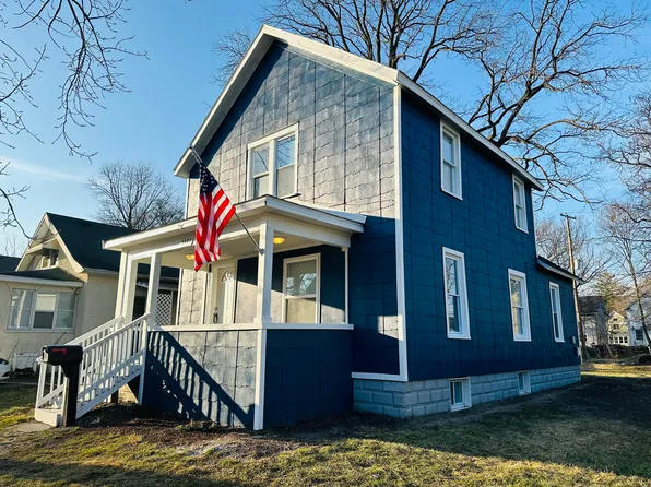 1623 Clinton Ave, Kalamazoo, MI 49001