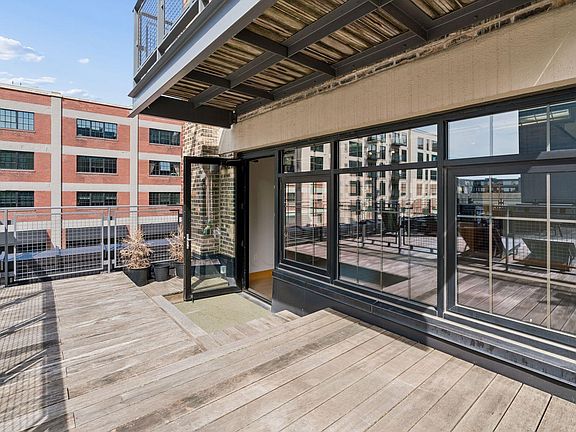 5th image of 525 3rd St #314