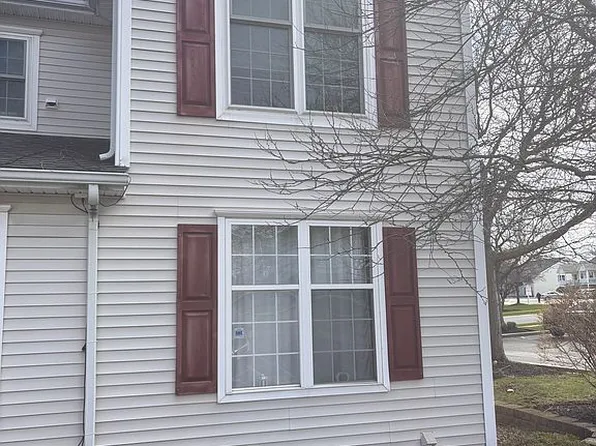 4330 Berkley Pl, Hamburg, NY 14075