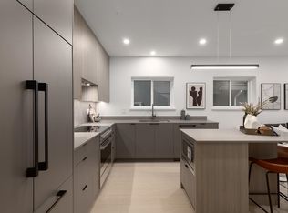 2339 E 34th Ave #210, Vancouver, BC V5R2S6