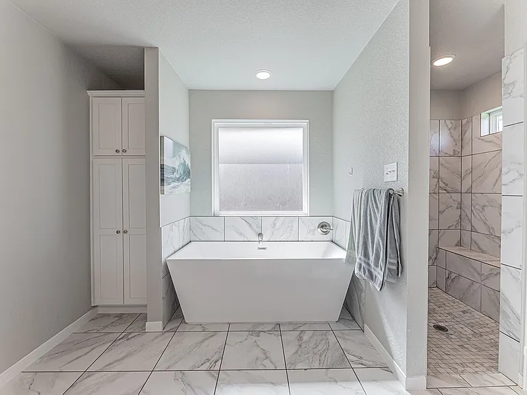 810 Earp Dr — Photo 20