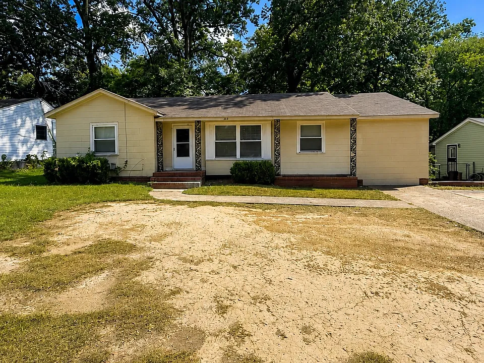 253 E Northside Dr