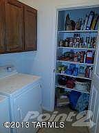 Laundry room w/ pantry