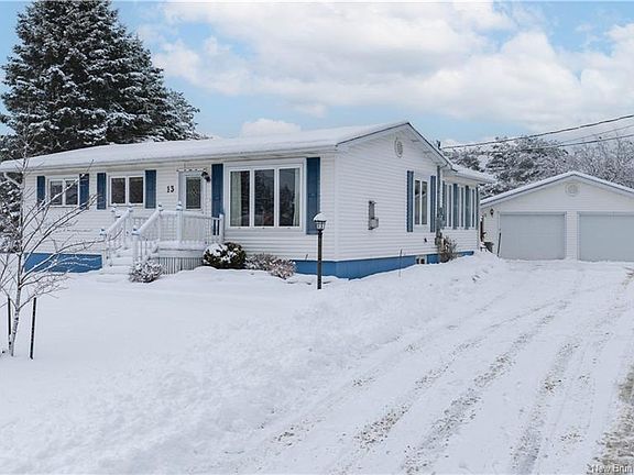 3rd image of 13 Cougle Rd