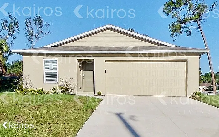1247 Huntington St — Photo 1