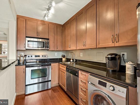 5th image of 600 Bashford Ln Unit 2321