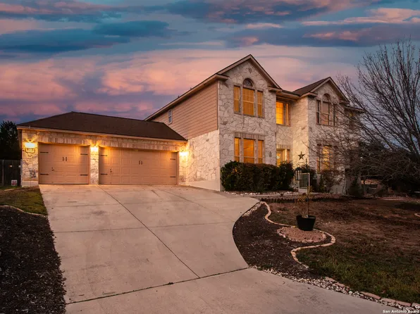 9223 Saucedo Dr, Helotes, TX 78023