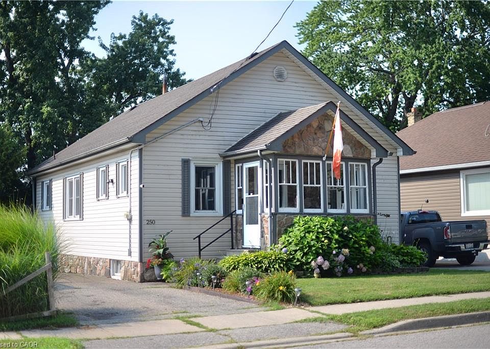 1st image of 250 Grove St