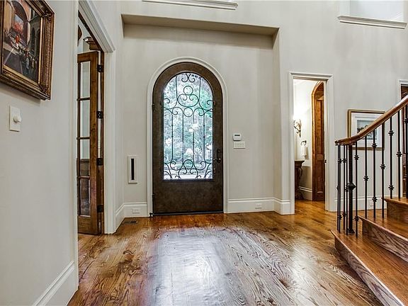 3rd image of 4215 Edmondson Ave