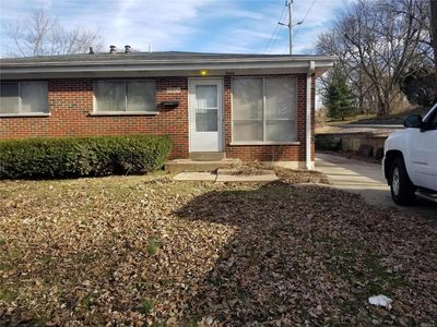 3924 Geraldine Ave, Saint Ann, MO, 63074