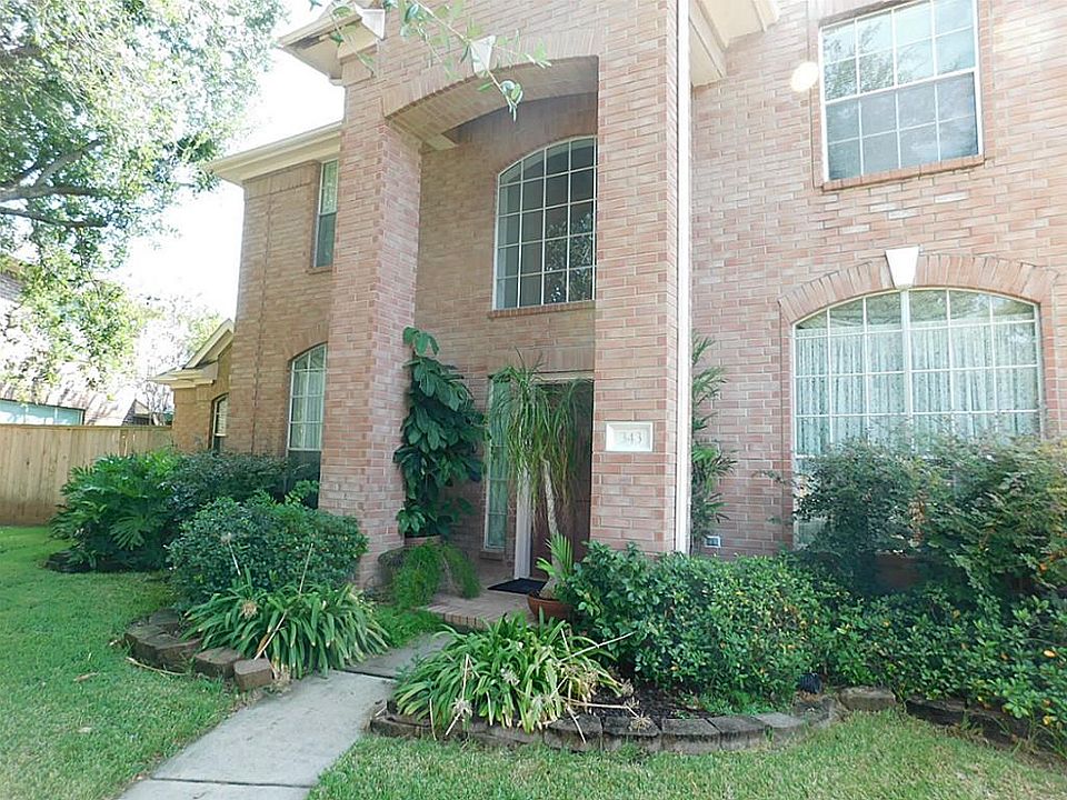 1st image of 343 N Esplanade Ln