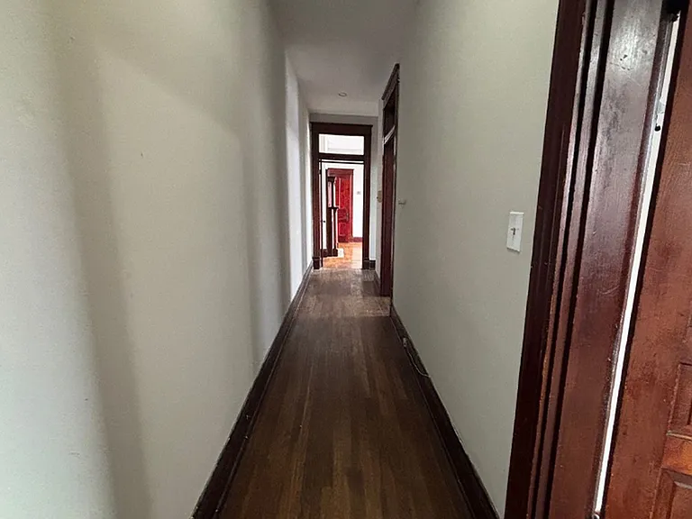 3241 Jefferson Ave — Photo 34