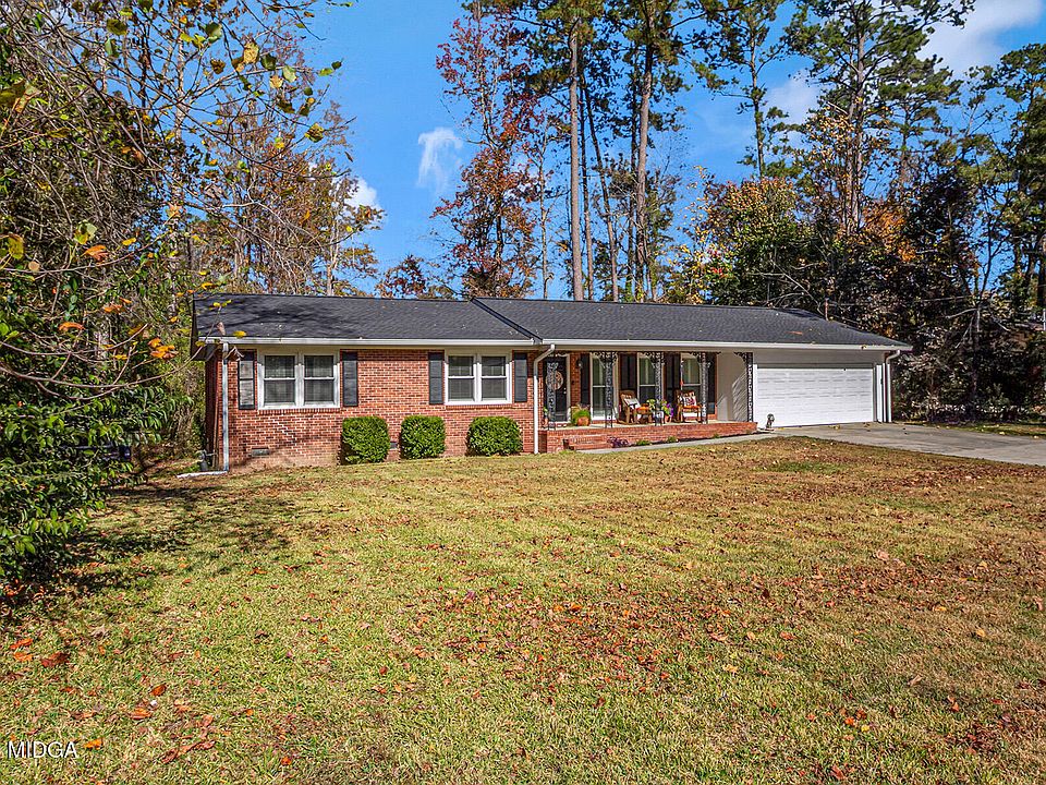 1st image of 4653 S Beechwood Dr