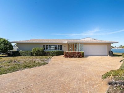 495 Bath Club Blvd N, North Redington Beach, FL, 33708
