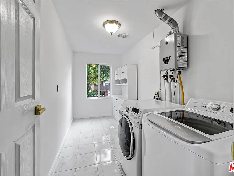 6254 Ben Ave — Photo 21