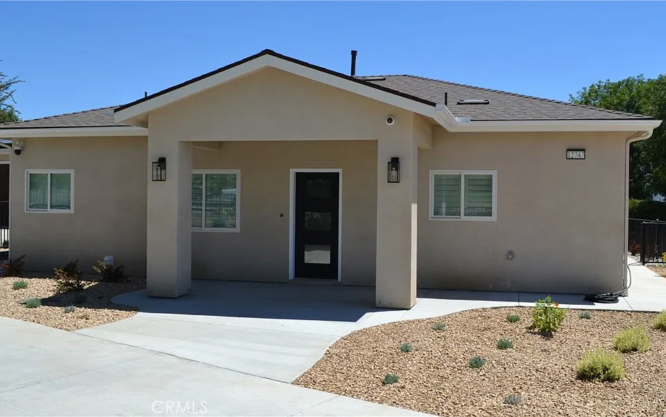 12747 Hilltop Dr #B