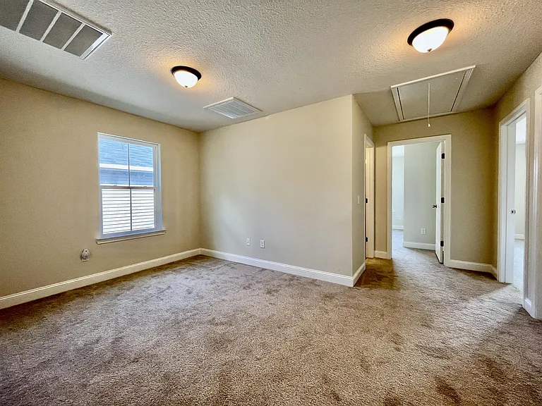 759 Fairview Cir — Photo 25