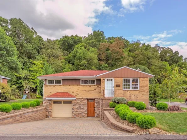 12758 Spruce Dr, Irwin, PA 15642