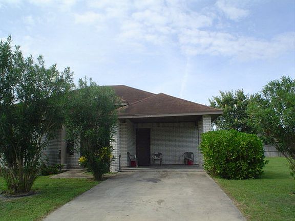 2nd image of 823 Marrs Ave