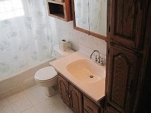 4th image of 8816 S 83rd Ct