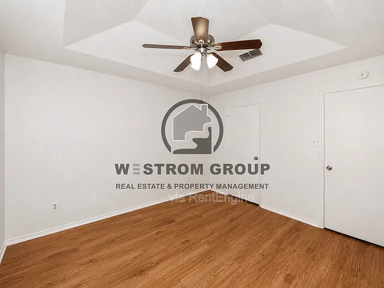 3501 Wentworth Dr — Photo 15