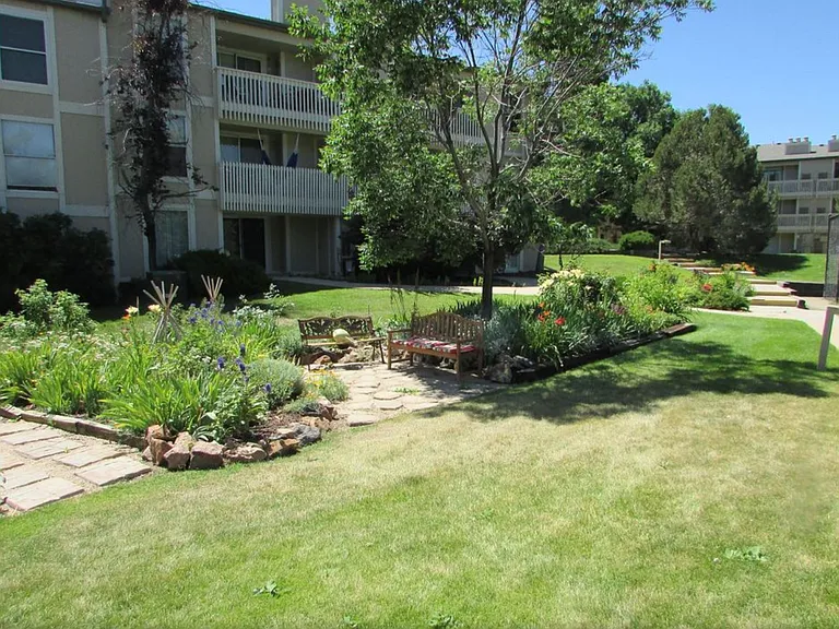 7275 S Xenia Cir #E — Photo 18