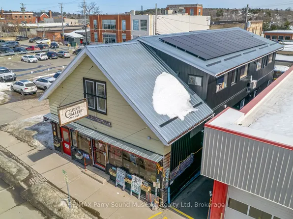 47 Gibson St, Parry Sound, ON P2A 1X1