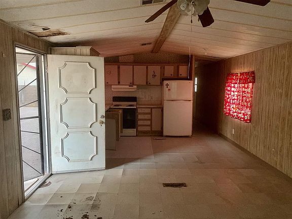5th image of 153 E Los Tres Hombres St