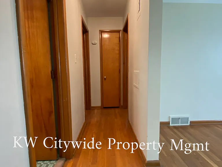 2364 Westmoor Rd — Photo 6
