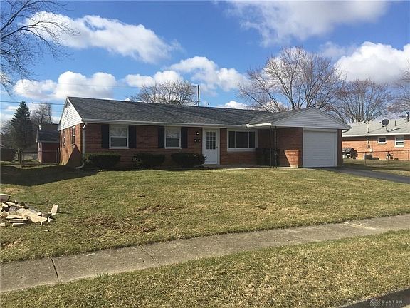 3rd image of 1545 Oshaughnesy Dr