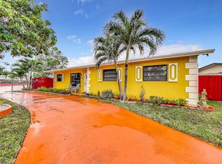 12135 SW 182nd Ter, Miami, FL 33177