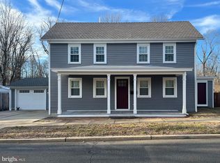 112 Main St, Hamilton, NJ 08620