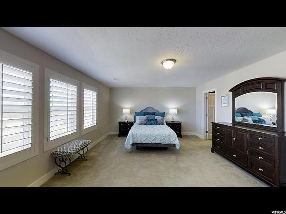 5th image of 10419 S Millerton Dr