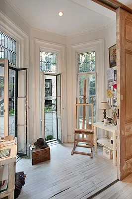 Rented by Corcoran | media 21