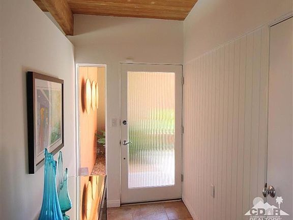 3rd image of 2198 N Berne Dr