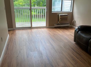 7 Padanaram Rd #186, Danbury, CT 06810