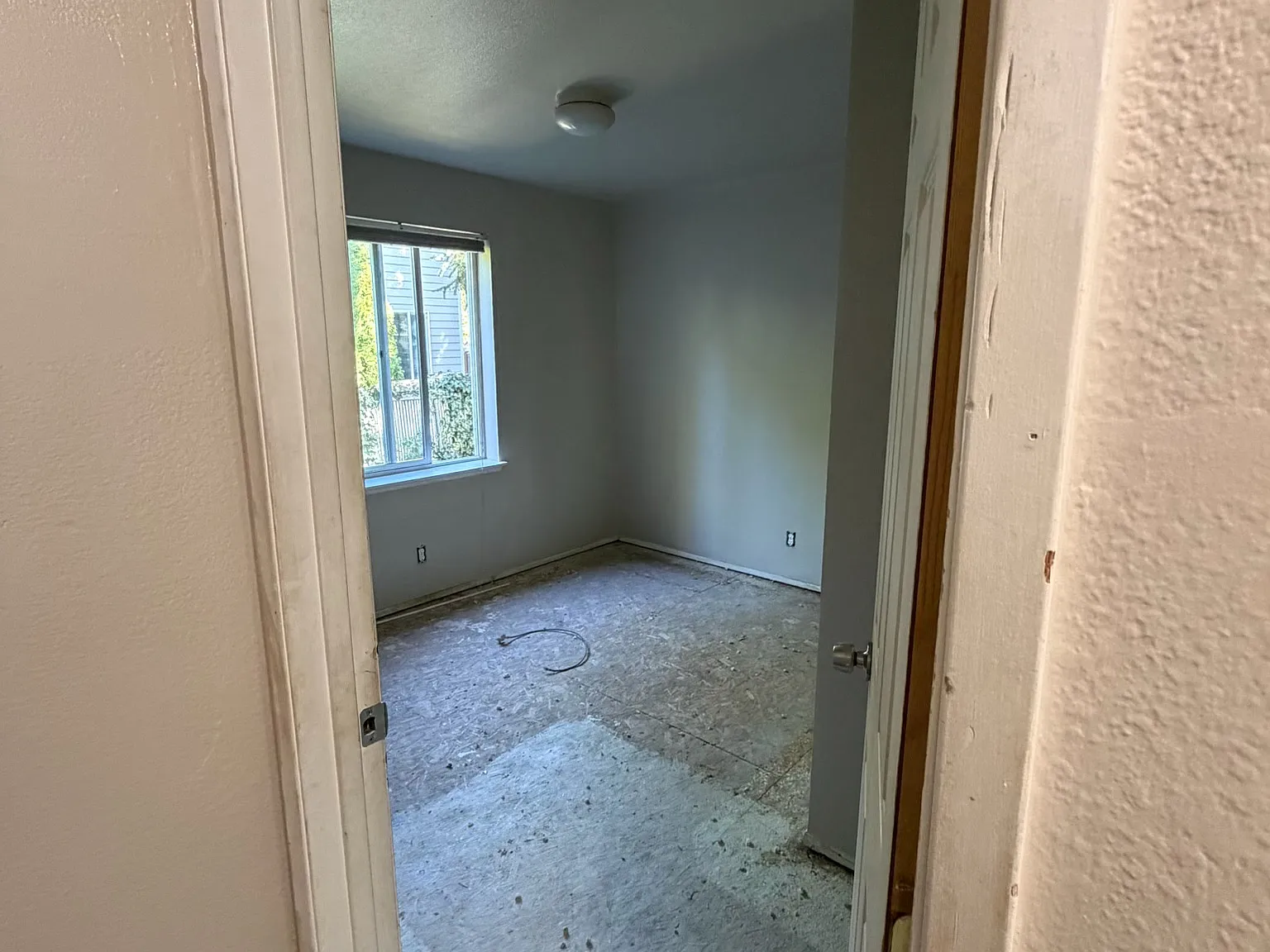 3 bed, 1000 sqft, $2,595 — Photo 2