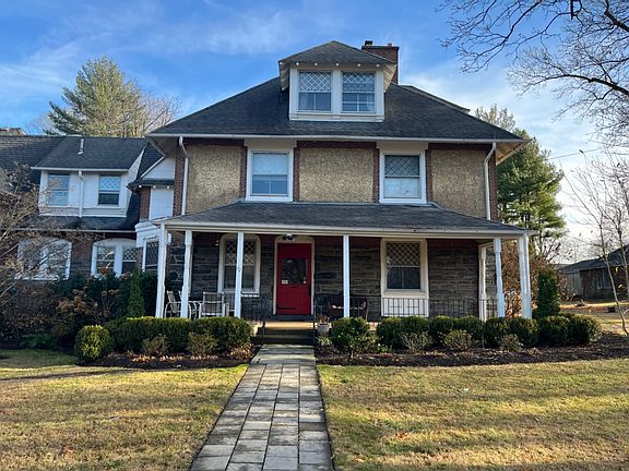 2nd image of 42 E Gowen Ave #C