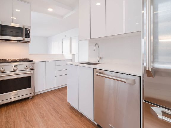Kitchen with Granite Countertops and Stainless Steel Appliances