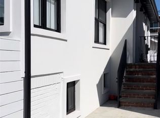 8 August Walk, Long Beach, NY 11561