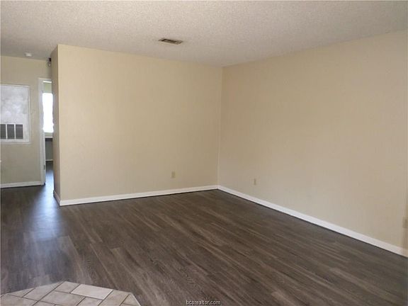 2nd image of 705 Wellesley Ct APT C