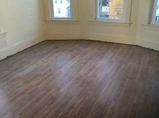 253 Silver St, Manchester, NH 03103