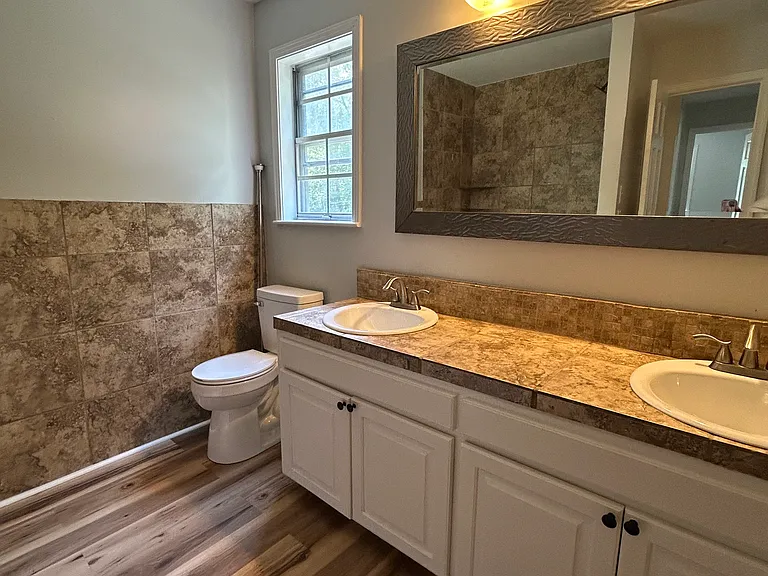 5165 Shirlwood Dr — Photo 21
