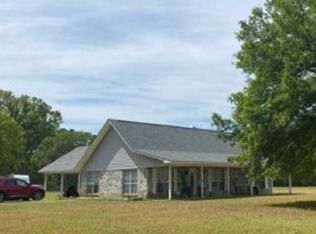3109 Stonecypher Rd, Lucedale, MS 39452
