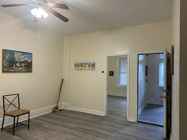 233 S 45th St #3F — Photo 5