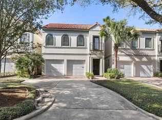 109 Asbury St, Houston, TX 77007
